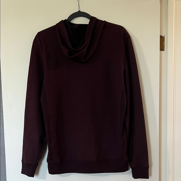 Travis Mathew Maroon Hooded Jacket - Picture 5 of 7